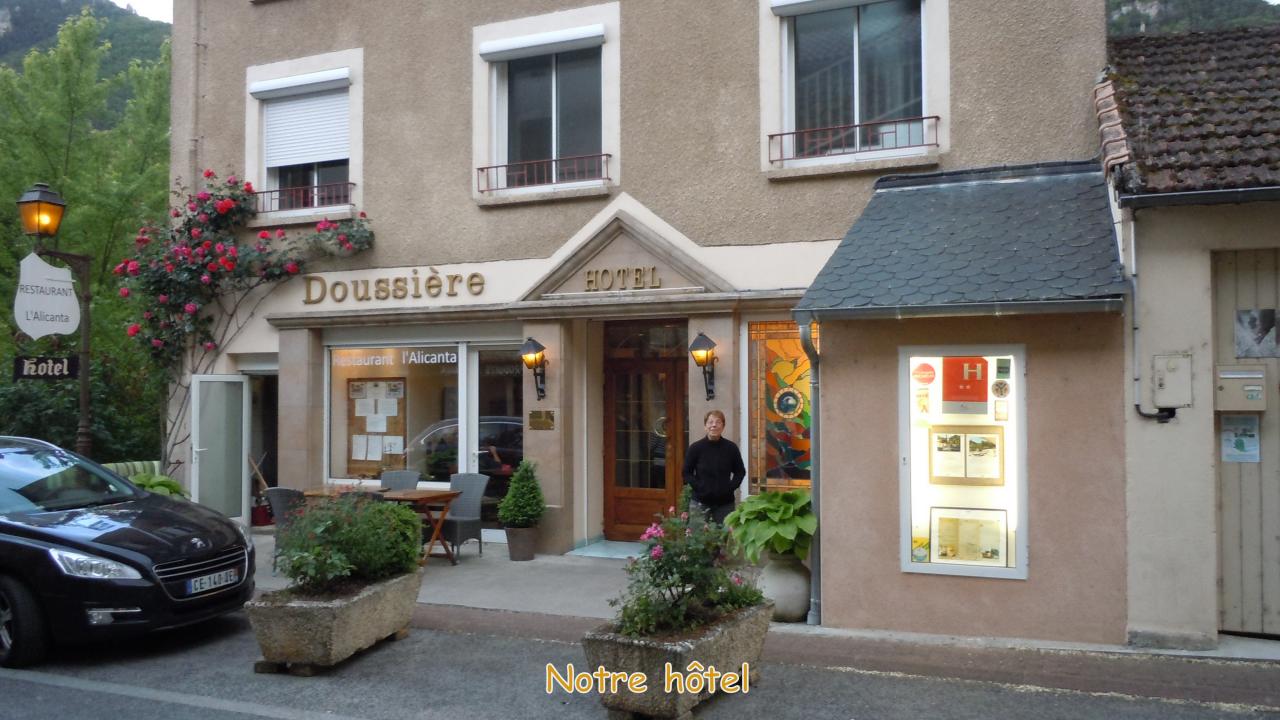 31-p (1 a) Hotel Doussière 